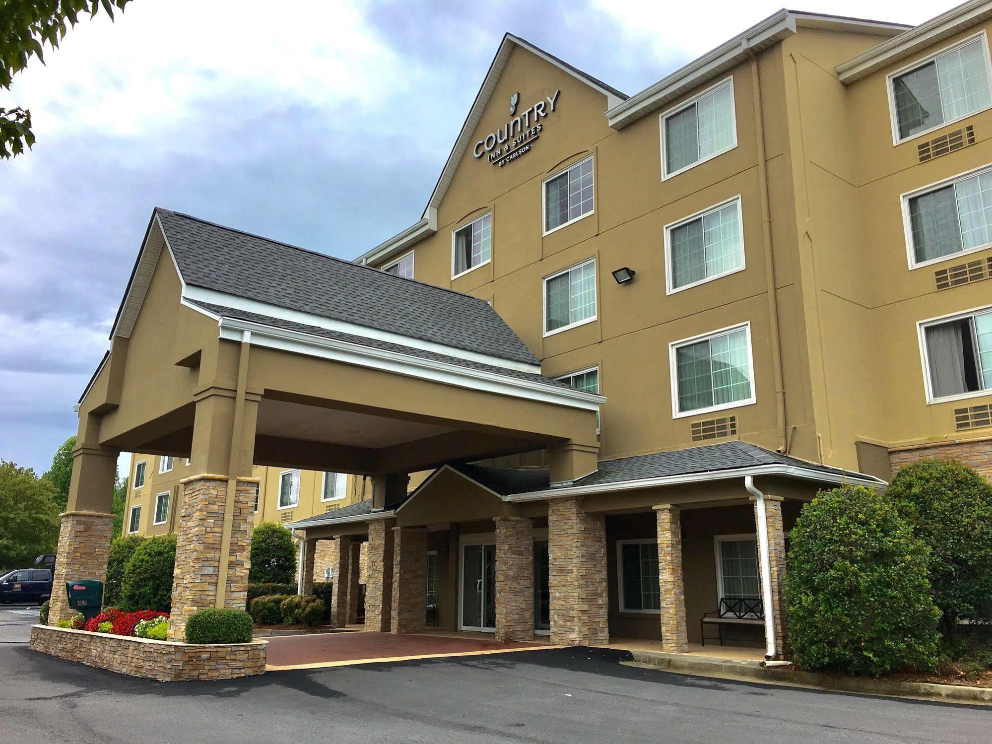 Country & By Radisson, At Mall Of Georgia, Ga 3*